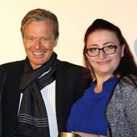 Elena Polowkow и Dr.Juchheim cosmetics chat bot